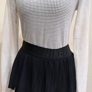 Nike Women's Pleated Black Mini Skort